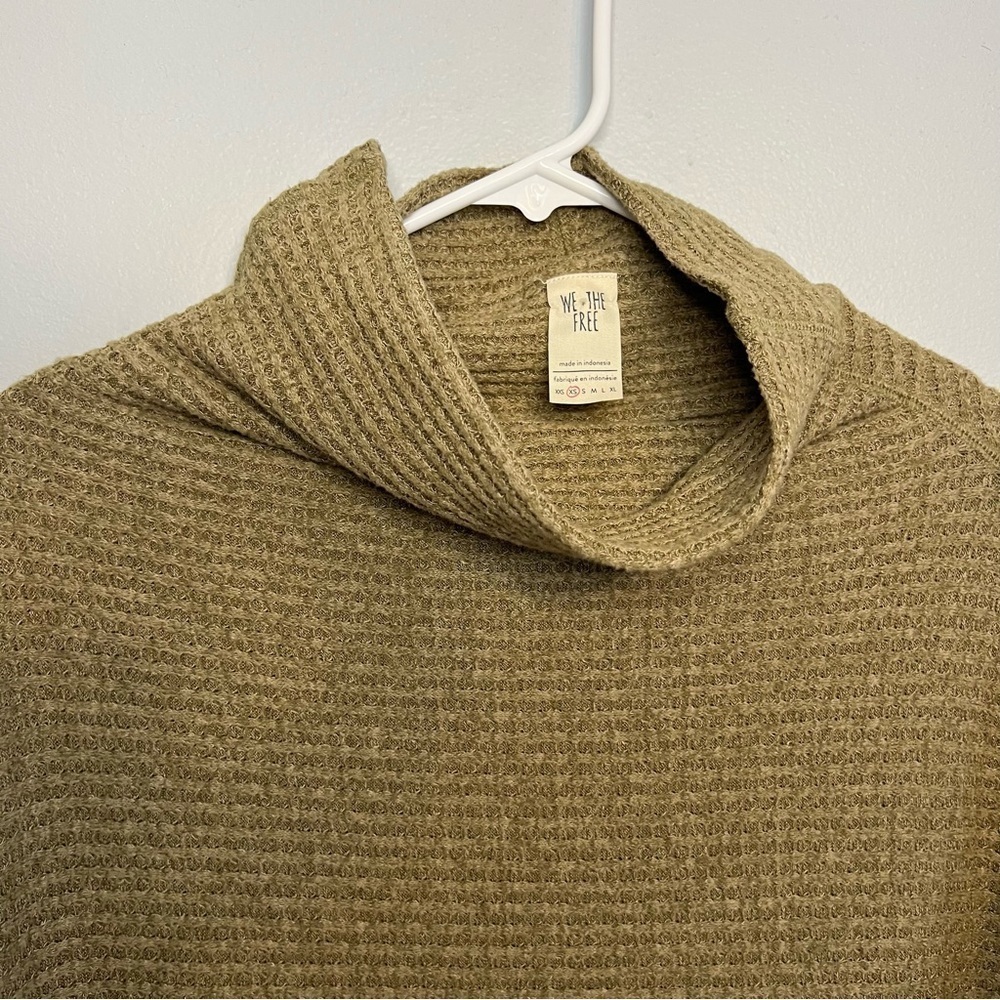 We The Free People XS Kitty Thermal Army Green Oversized Pullover Sweater casual - Picture 5 of 11